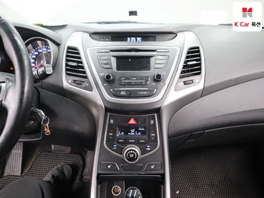 2014 - hyundai avante