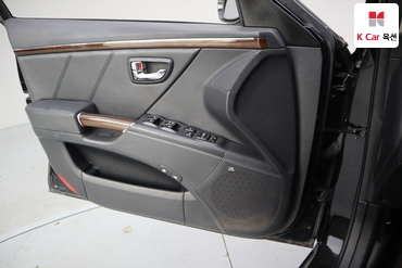 2009 - hyundai grandeur