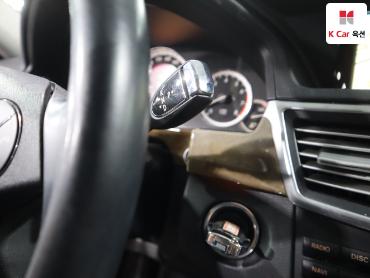 2011 - mercedes-benz e300