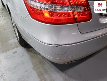 2011 - mercedes-benz e300