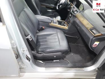 2011 - mercedes-benz e300