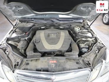 2011 - mercedes-benz e300