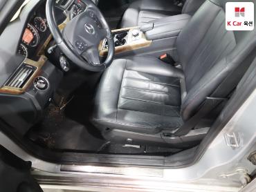 2011 - mercedes-benz e300