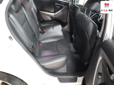 2014 - hyundai avante