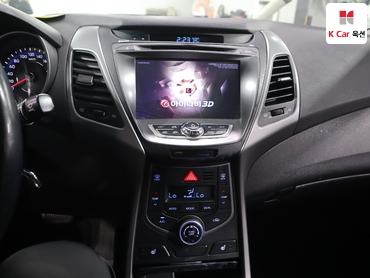 2014 - hyundai avante