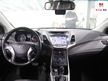2014 - hyundai avante