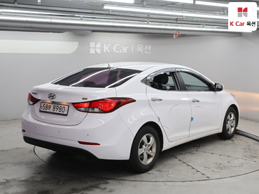 2014 - hyundai avante