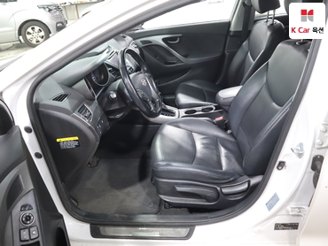 2014 - hyundai avante