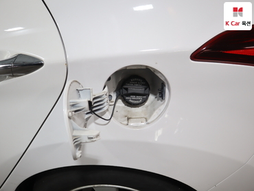 2014 - hyundai avante