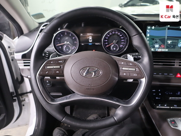 2022 - hyundai grandeur
