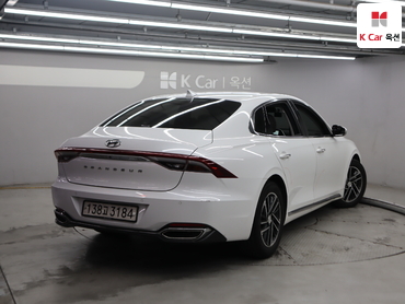 2022 - hyundai grandeur