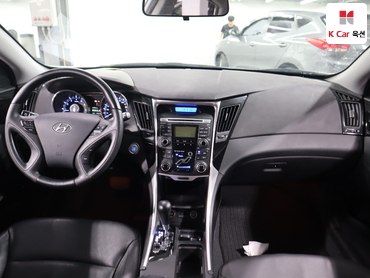 2011 - hyundai sonata