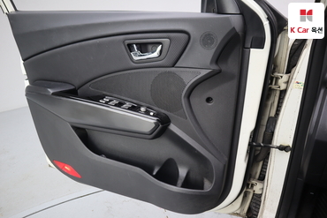 2016 - kg mobility (ssangyong) tivoli