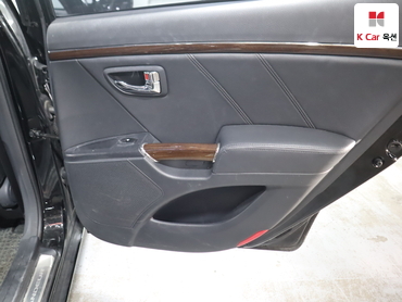 2010 - hyundai grandeur
