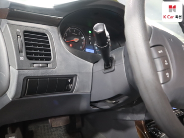 2010 - hyundai grandeur