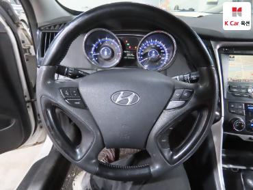 2011 - hyundai sonata