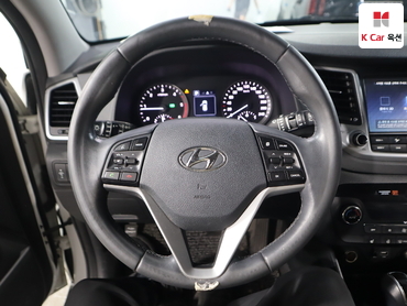 2017 - hyundai tucson