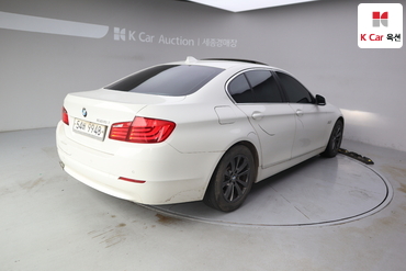 2010 - bmw 5 series