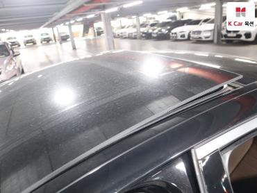 2019 - mercedes-benz e300