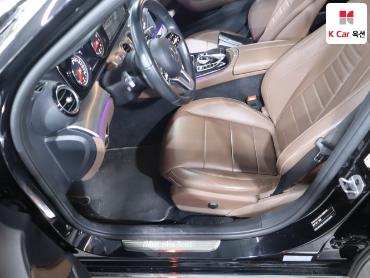 2019 - mercedes-benz e300