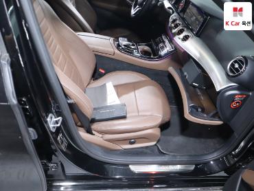 2019 - mercedes-benz e300