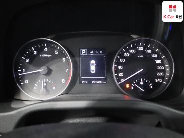 2016 - hyundai avante