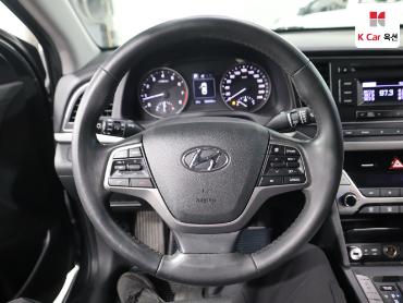 2016 - hyundai avante