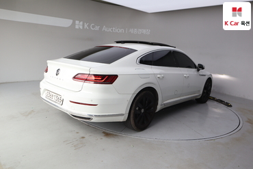 2019 - volkswagen arteon