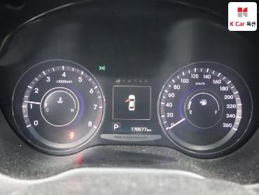 2016 - hyundai grandeur