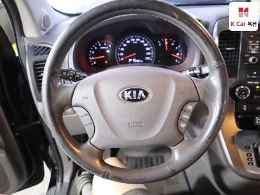 2013 - kia carnival