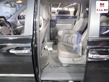 2013 - kia carnival