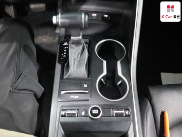 2022 - kia k5