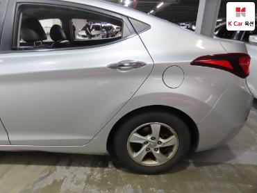 2015 - hyundai avante
