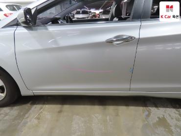 2015 - hyundai avante