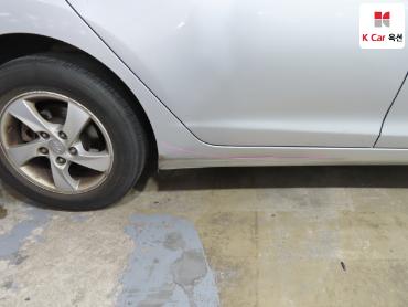 2015 - hyundai avante