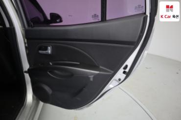 2011 - kia morning