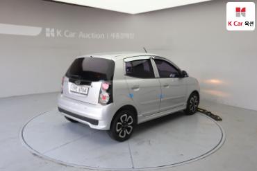 2011 - kia morning