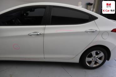 2011 - hyundai avante