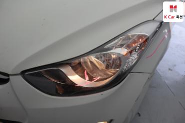 2011 - hyundai avante