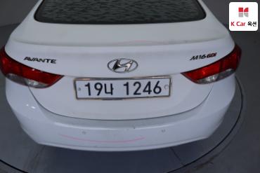 2011 - hyundai avante
