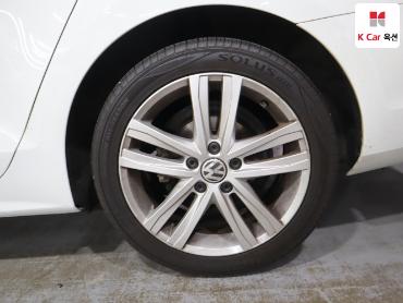 2016 - volkswagen jetta