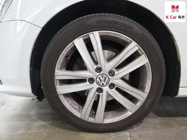 2016 - volkswagen jetta