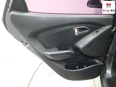 2012 - hyundai tucson