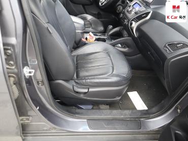 2012 - hyundai tucson