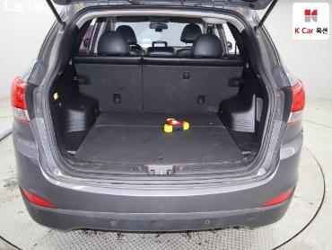 2012 - hyundai tucson