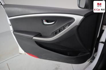 2016 - hyundai i30