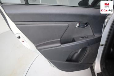 2011 - kia sportage