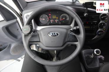 2016 - kia bongo iii