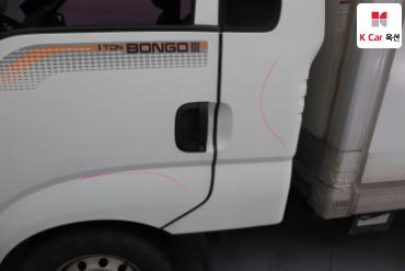 2016 - kia bongo iii