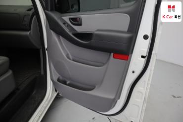 2021 - hyundai grand starex